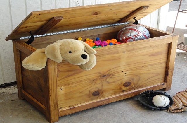 How to Choose the Best Toy Boxes for Your Kids?
