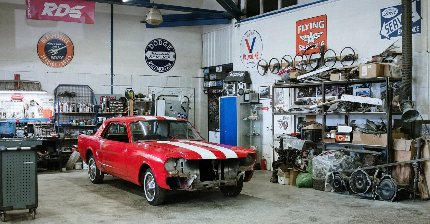 Car garage