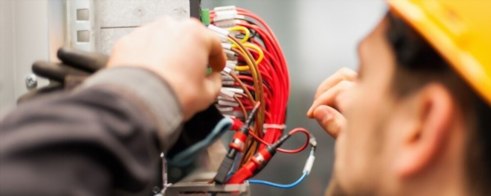 Best Electrician in Boca Raton.
