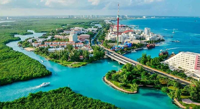 best travel places cancun