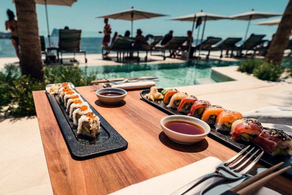 poolside perks