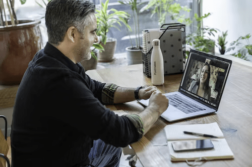 virtual assistant hire