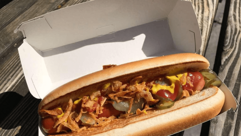 hotdog boxes