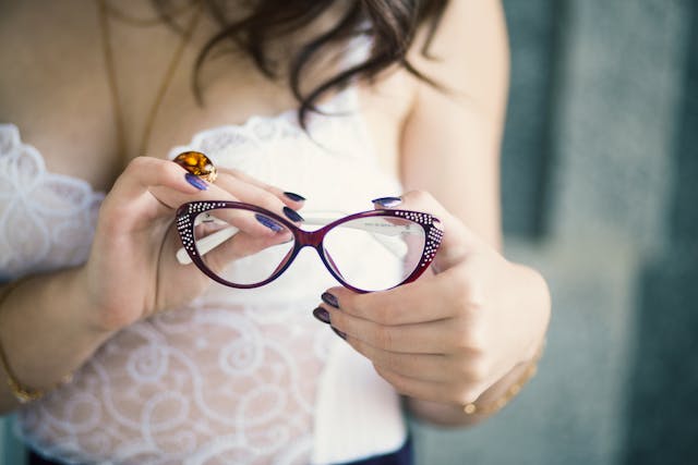 glasses