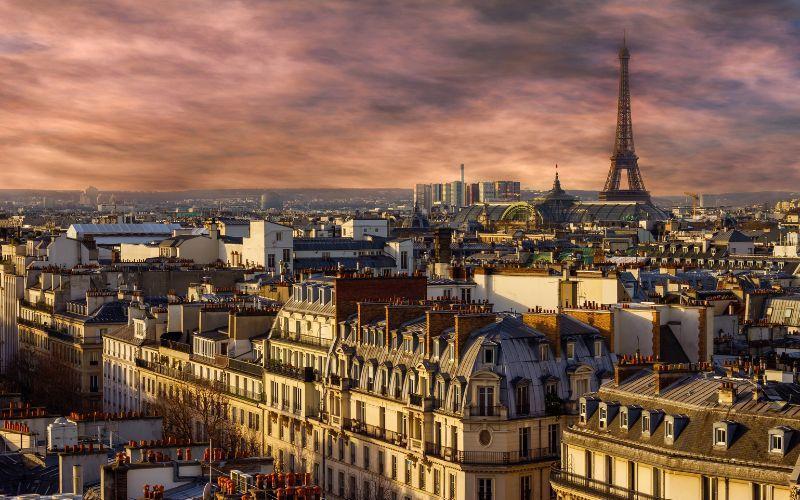 10 Must-See Landmarks in France for First-Time Visitors