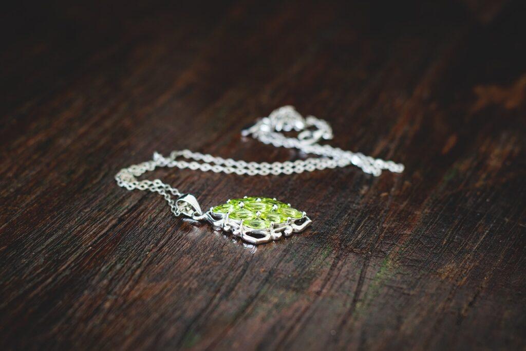 peridot ring