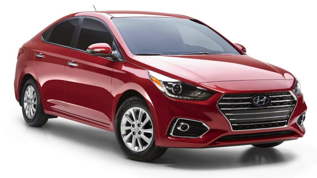 hyundai verna mileage