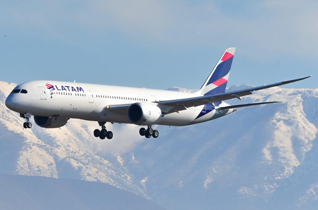 latam airlines group travel